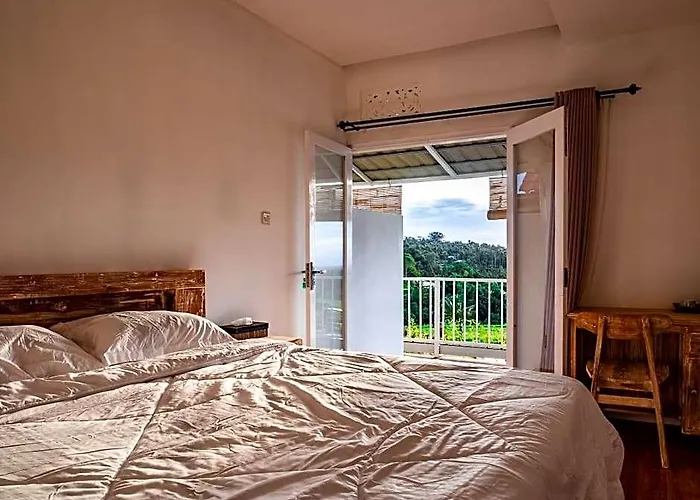 Residence Jatiluwih Santya Loka & Twin Waterfall Angsri